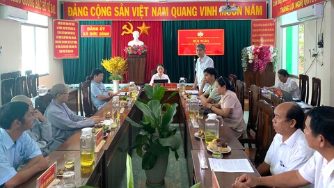 ĐỨC BÌNH GẶP MẶT CHỨC SẮC TÔN GIÁO TRÊN ĐỊA BÀN XÃ